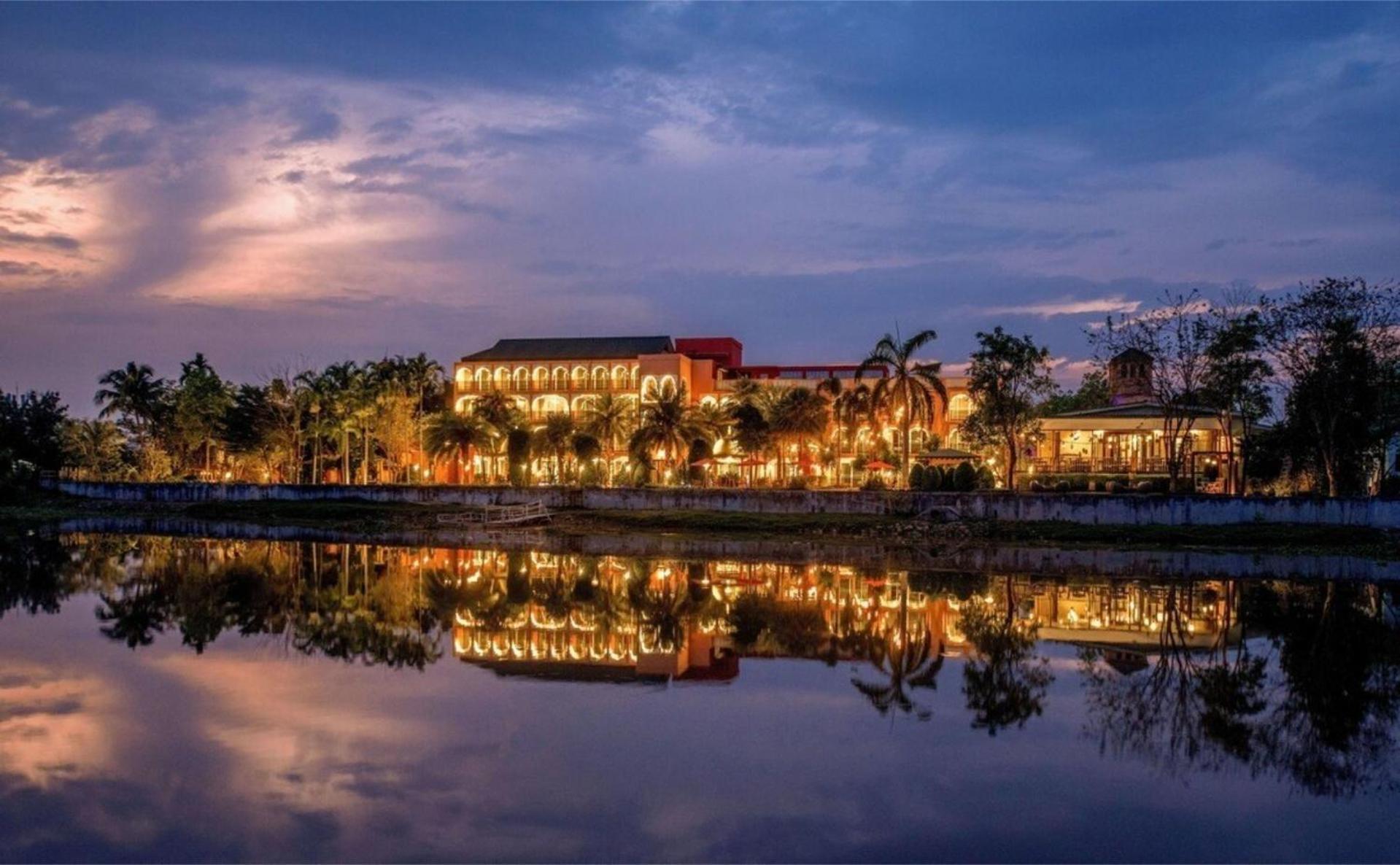 Sheik Istana Hotel Chiangmal Chiang Mai Esterno foto