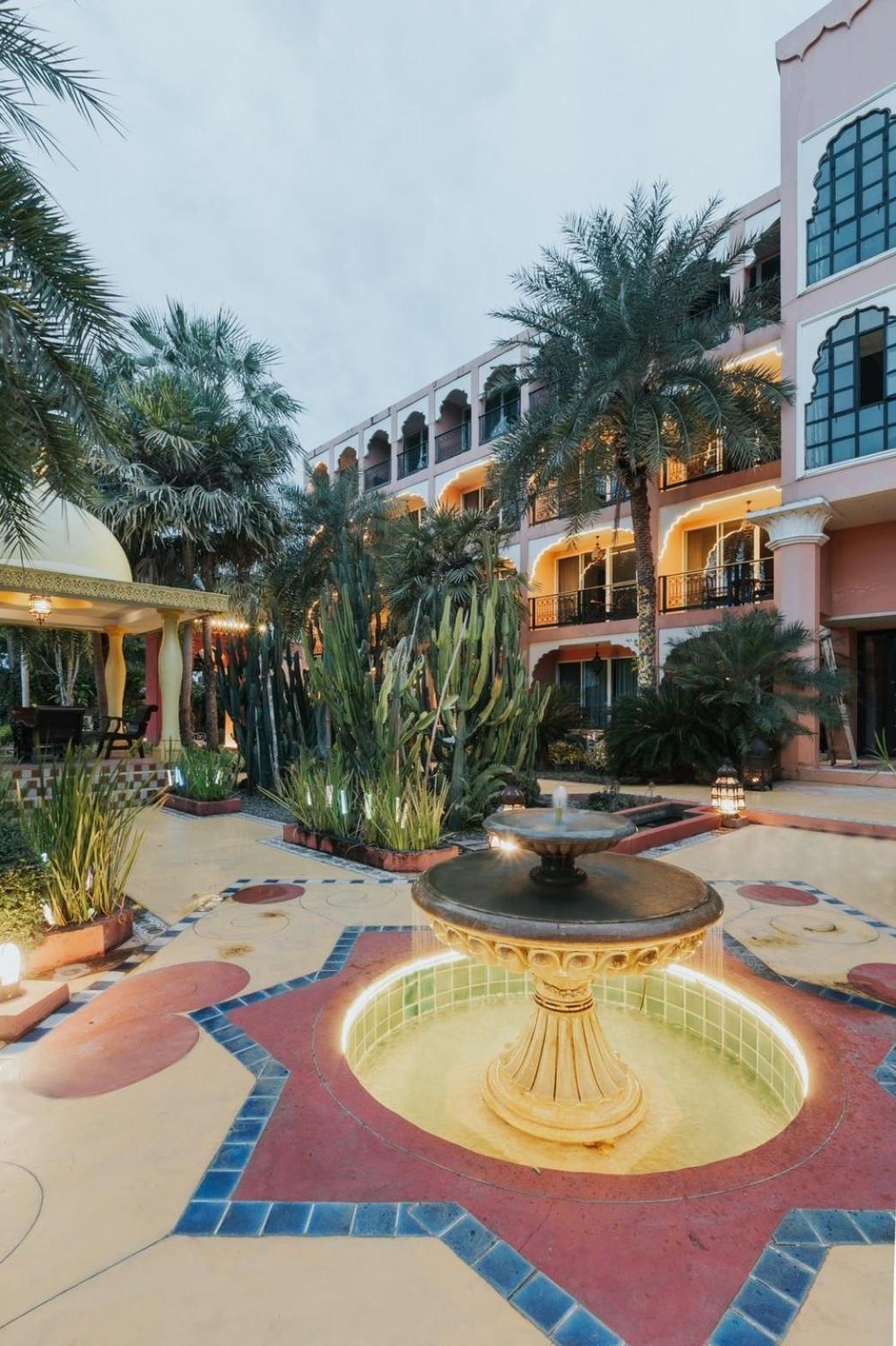 Sheik Istana Hotel Chiangmal Chiang Mai Esterno foto
