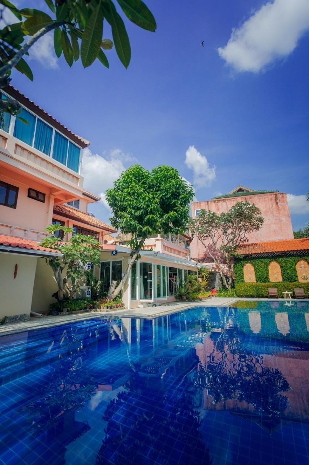 Sheik Istana Hotel Chiangmal Chiang Mai Esterno foto